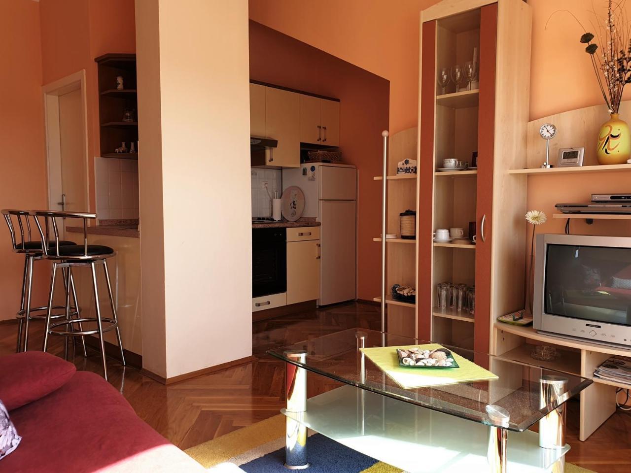 Apartment Valamar Novalja Bagian luar foto